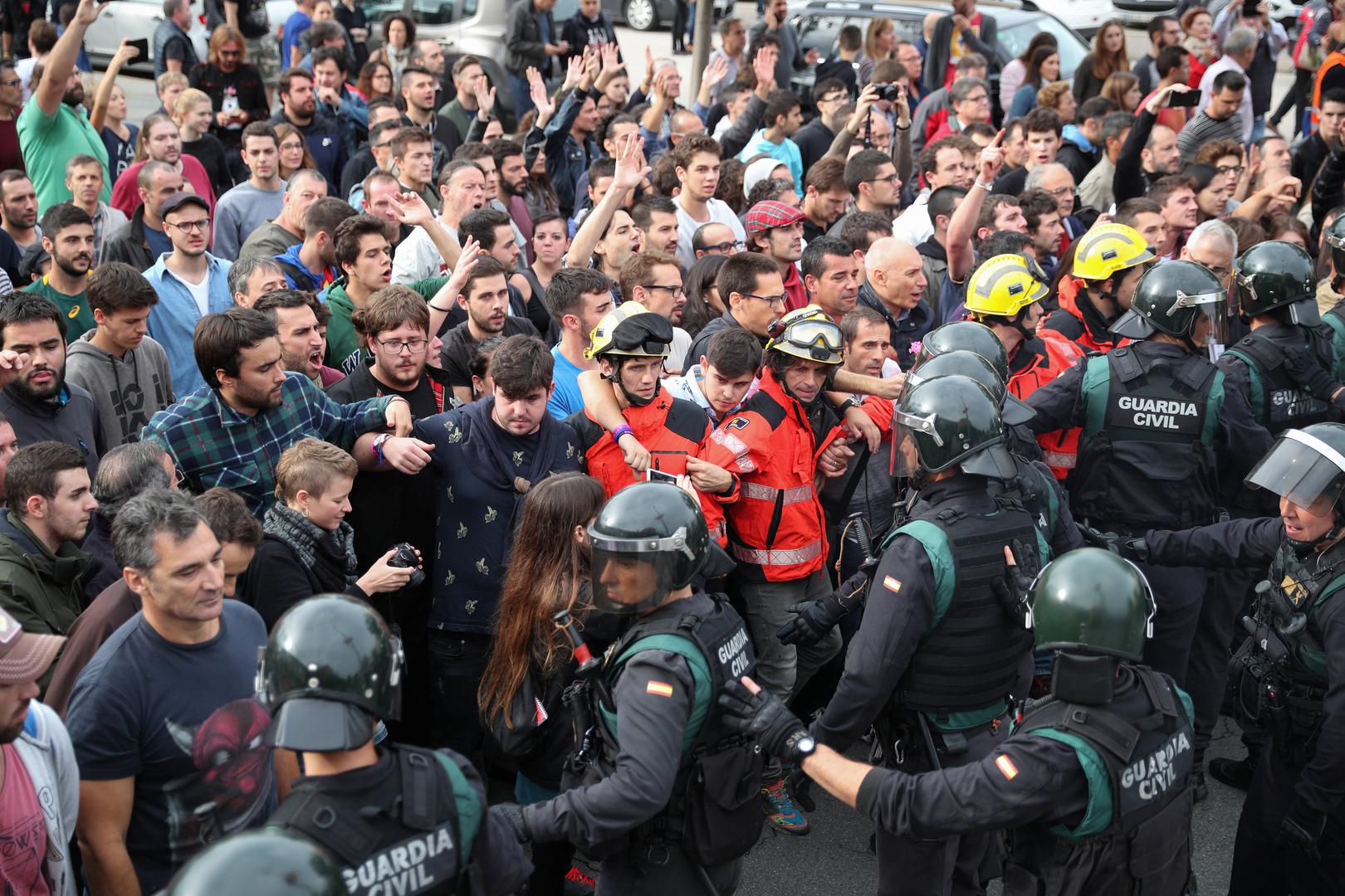 Na referendumu policija je koristila i silu