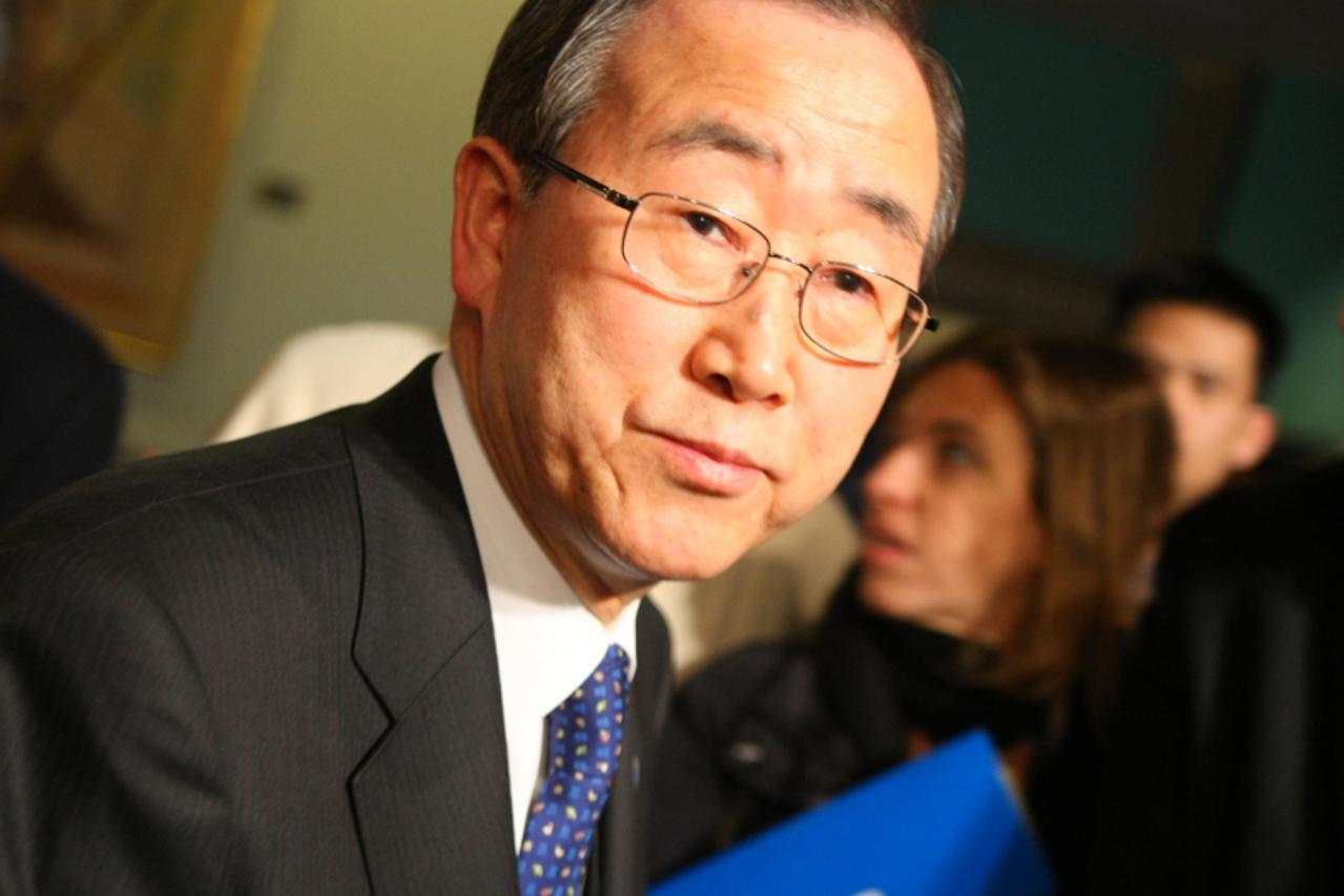 'NEW YORK - FEBRUARY 18:  United Nations Secretary General Ban Ki-moon speaks to the media following the United Nations Security Council meeting concerning the independence of Kosovo at the United Nat