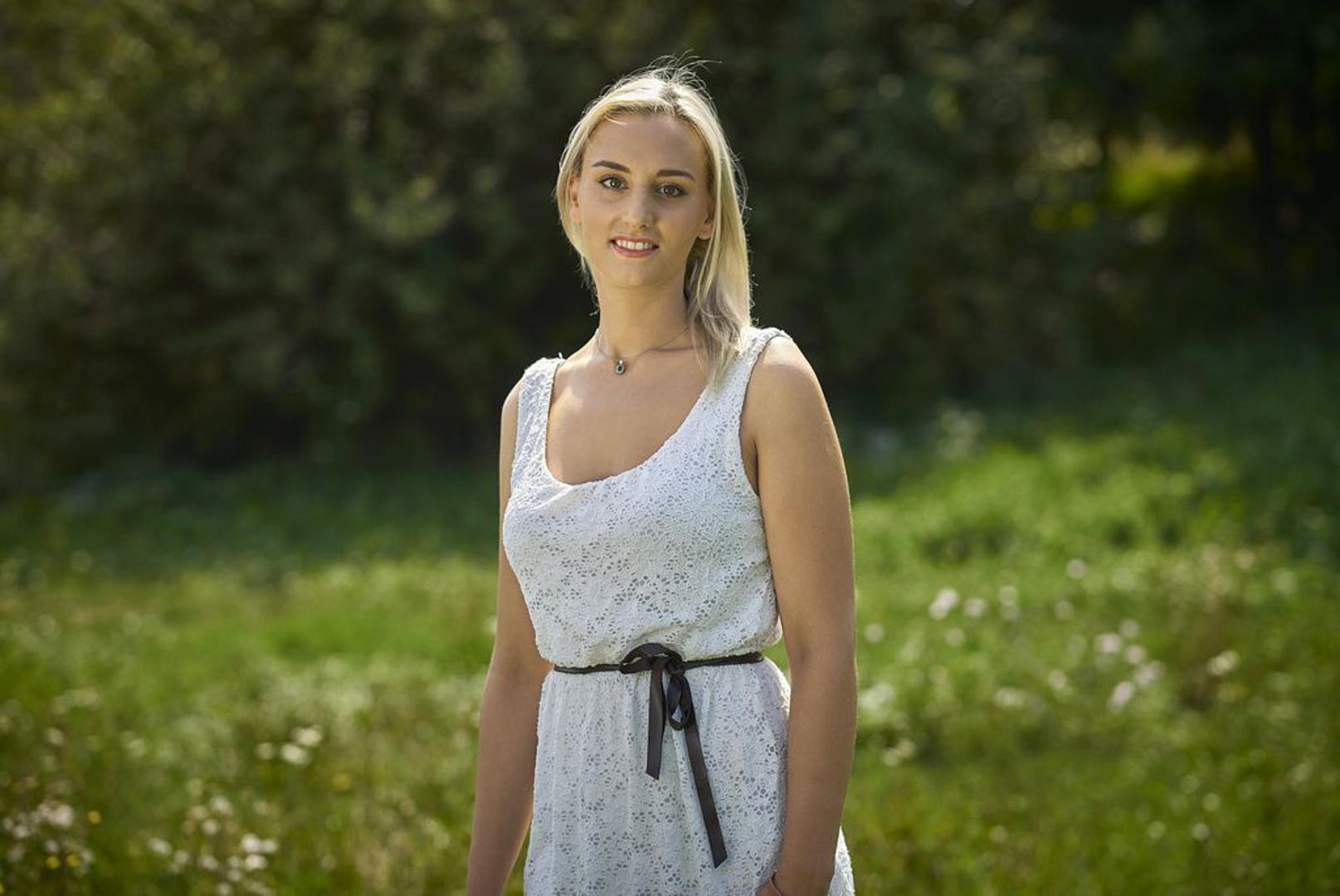 Jednako bolan trag ostavila je i Edita Ptičar, koja je u 24. godini života poginula u prometnoj nesreći.