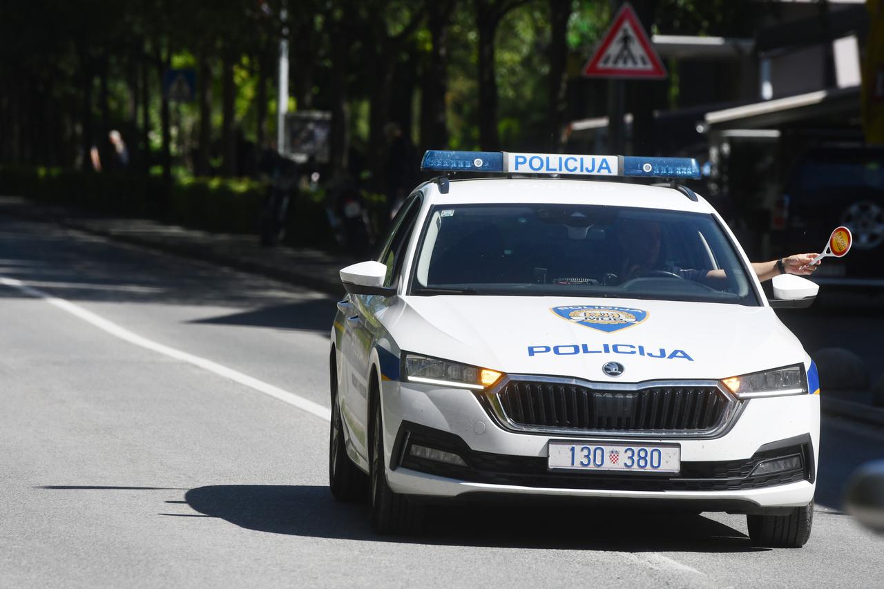 Knin: Prometna policija u osiguranju najavljenog okupljanja