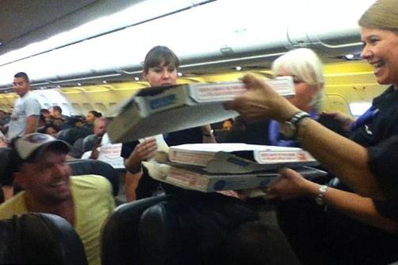 Pizze u avionu
