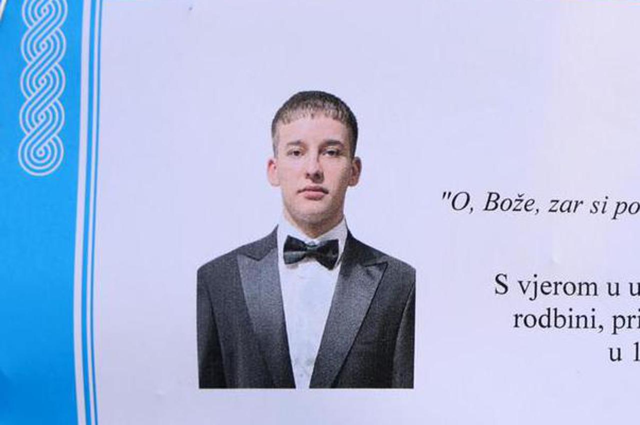 Dan nakon tragedije u Drnišu, gra?ani pale lampione za ubijenog 19-godišnjaka
