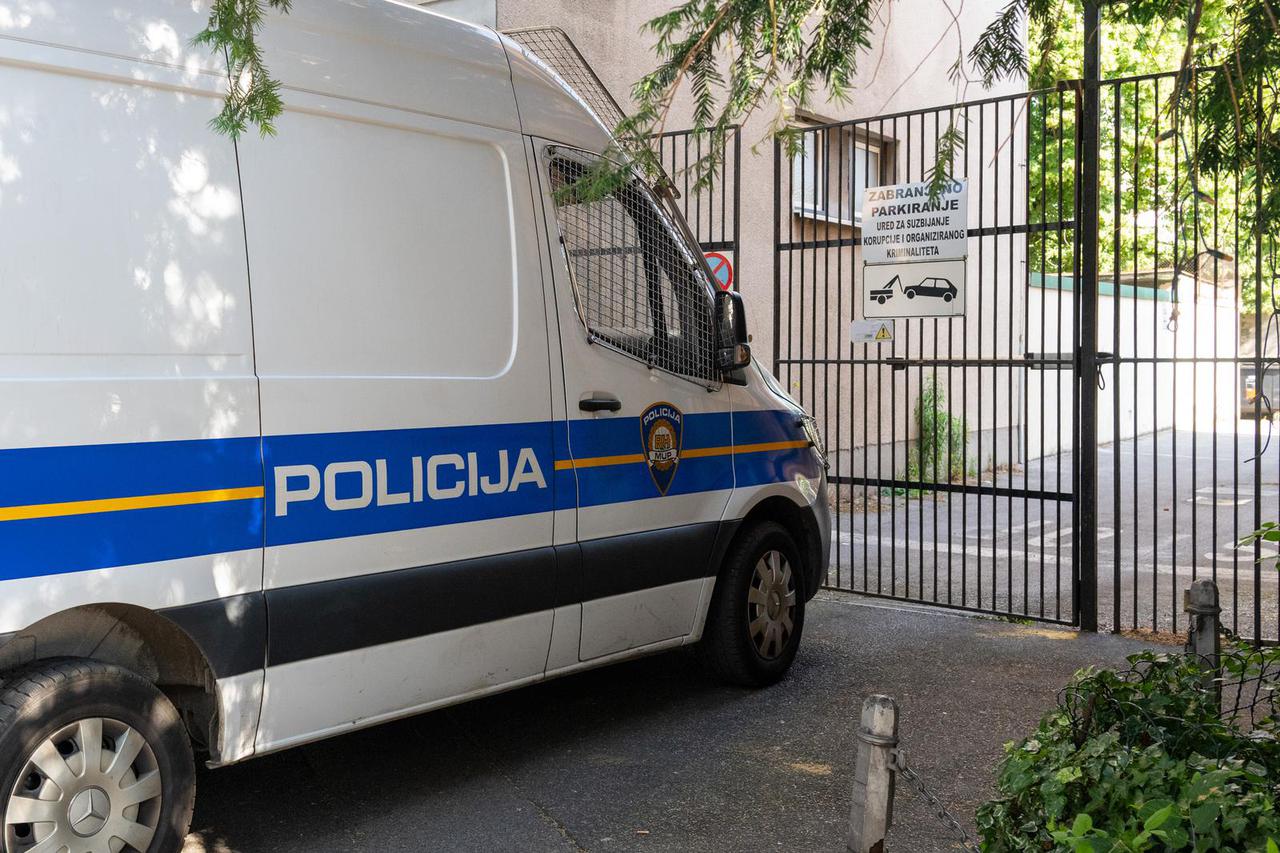 Zagreb: Dovođenje osumnjičenih oko afere gospodarenjem otpadom na ispitivanje u USKOK