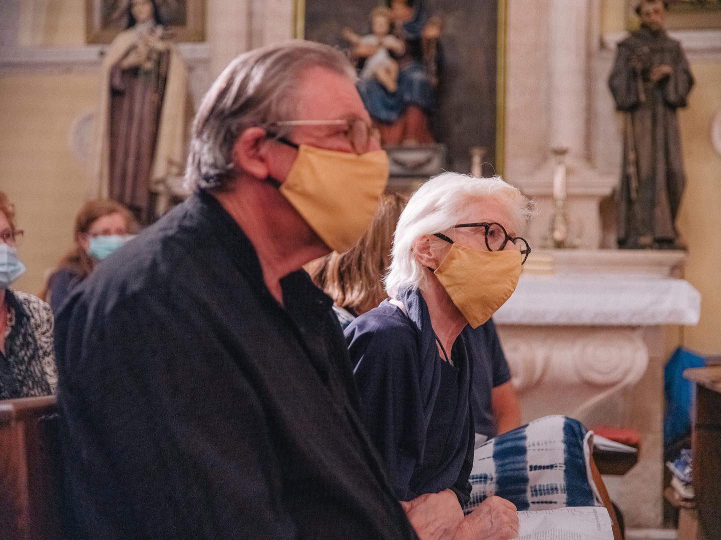 Mecene festivala Michael i Maša Unsworth na koncertu u Žrnovu