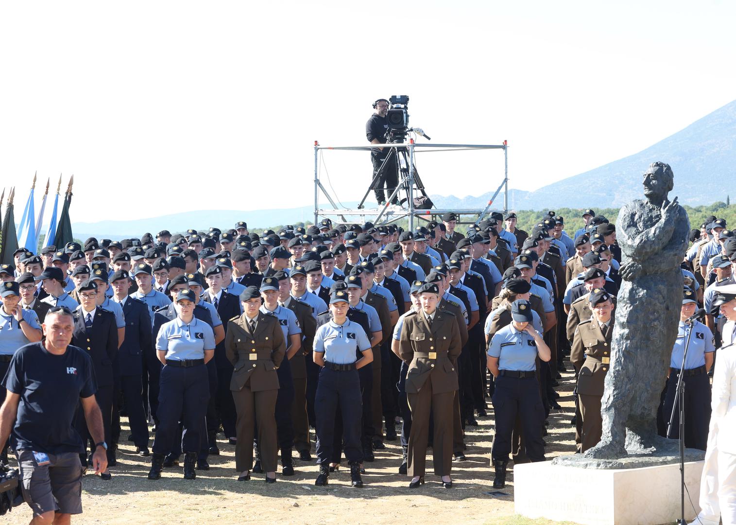 05.08.2025.,Knin- Proslava obiljezavanja Dana pobjede i domovinske zahvalnosti, Dana hrvatskih branitelja i 30. obljetnice vojno redarstvene operacije Oluja. Podizanje zastave na kninskoj tvrdjavi.  Photo: Dusko Jaramaz/PIXSELL