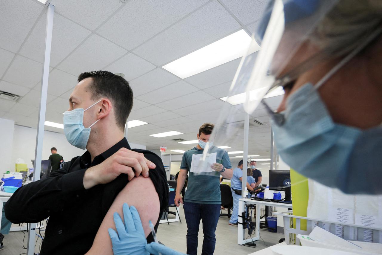 FILE PHOTO: Monkeypox vaccination clinic run by CIUSSS public health authorities in Montreal