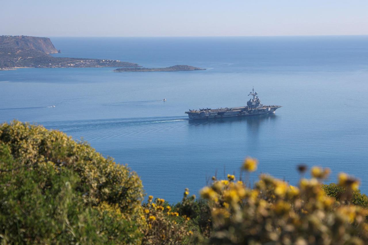 French aircraft carrier Charles De Gaulle departs from Souda Bay