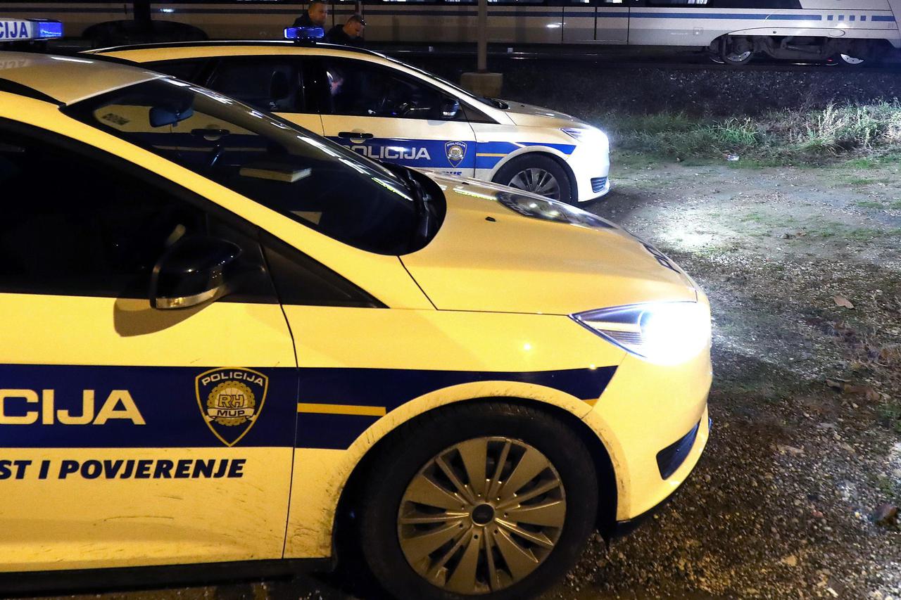 Ilustracija/policija/vlak