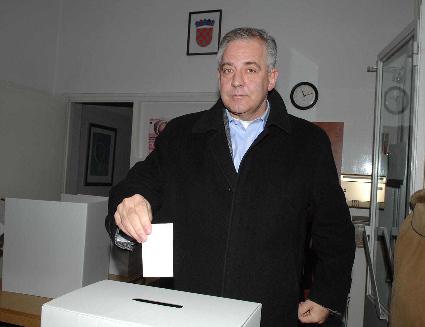 Na današnji dan, prije 73 godine rođen je bivši premijer Republike Hrvatske, Ivo Sanader. 