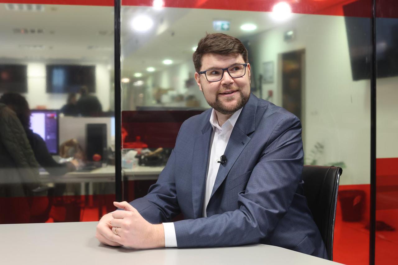 Zagreb: Predsjednik SDP-a Peđa Grbin