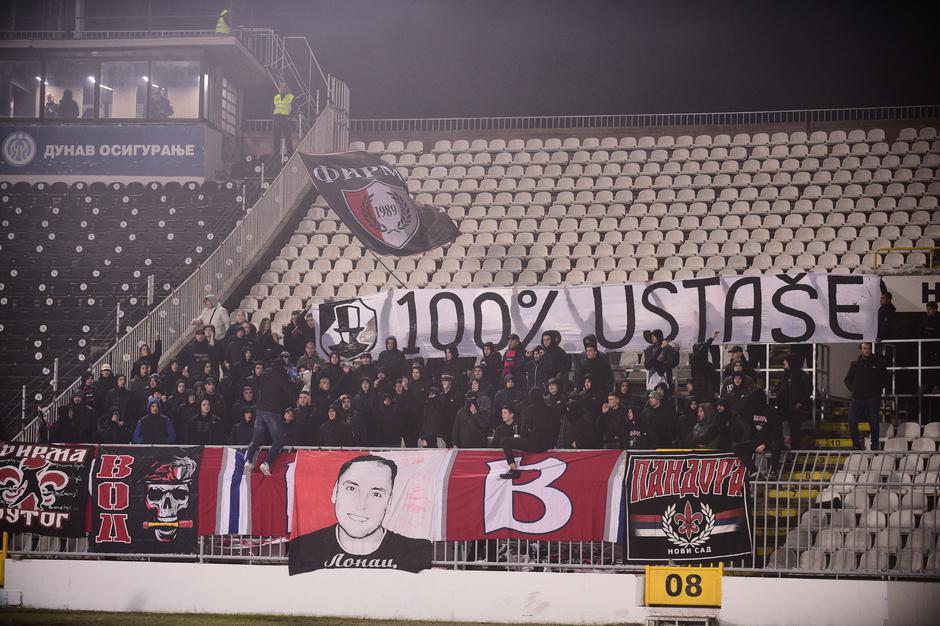 Beograd: Transparent "100 posto ustaše" na utakmici između FK Partizan i FK Vojvodina