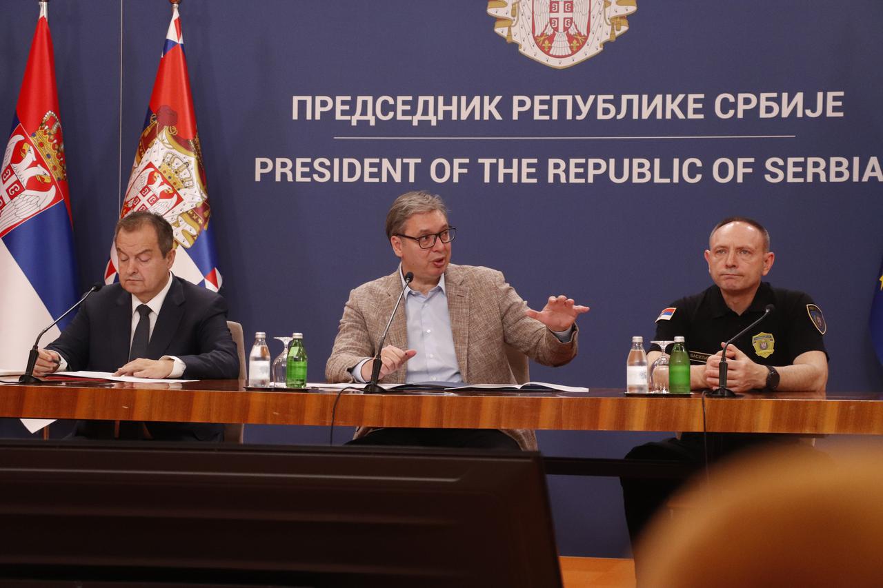 Beograd: Aleksandar Vučić obratio se javnosti povodom aktualne političke situacije u Srbiji
