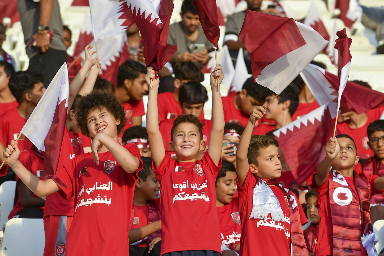 (SP)QATAR-DOHA-FOOTBALL-NATIONAL TEAM-TRAINING