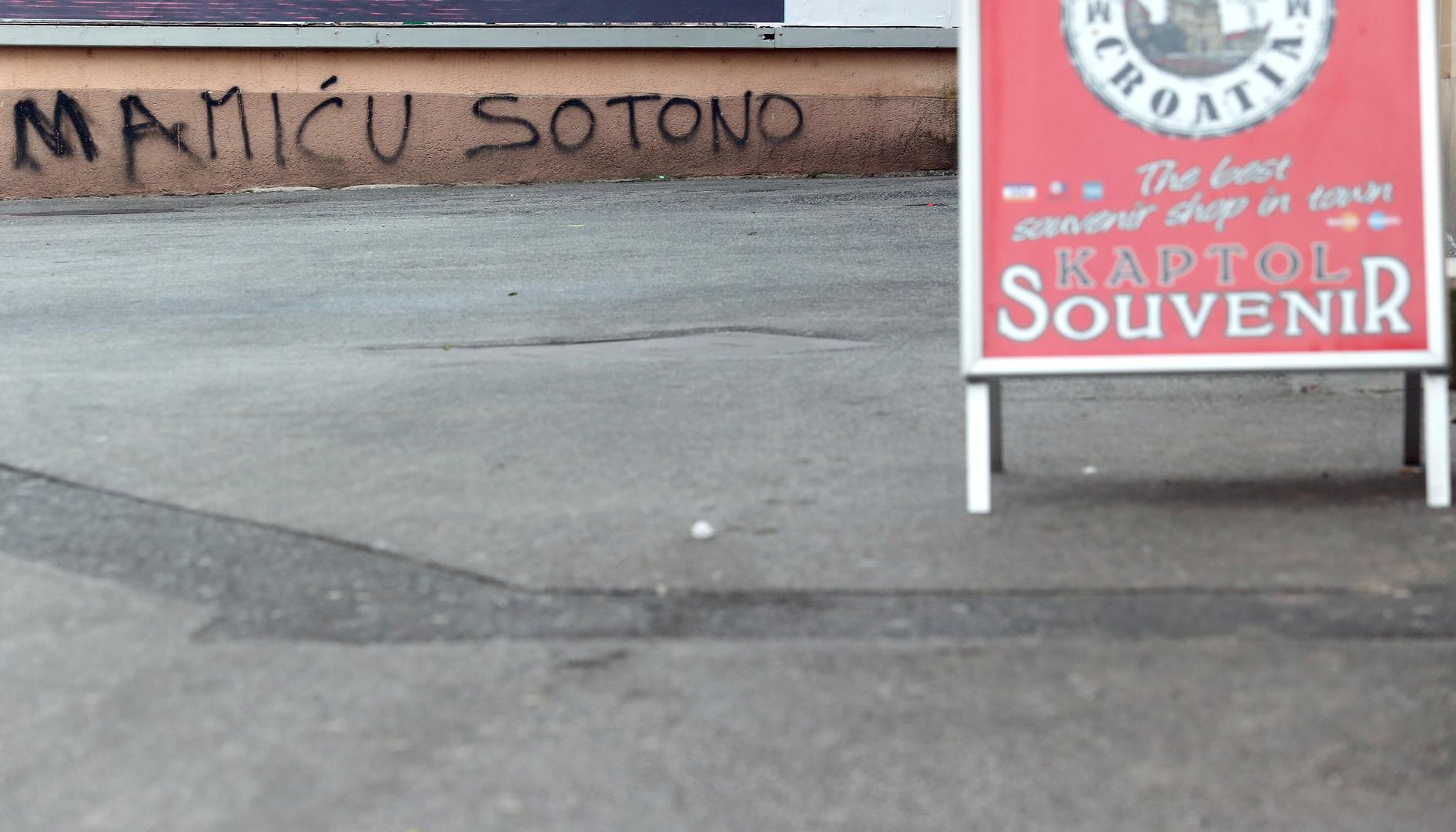 U Zagrebu se može naći puno grafita protiv savjetnika GNK Dinama