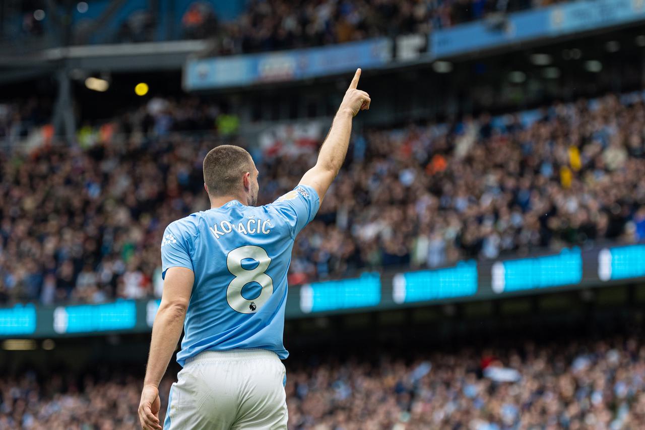 (SP)BRITAIN-MANCHESTER-FOOTBALL-ENGLISH PREMIER LEAGUE-MANCHESTER CITY VS LUTON TOWN