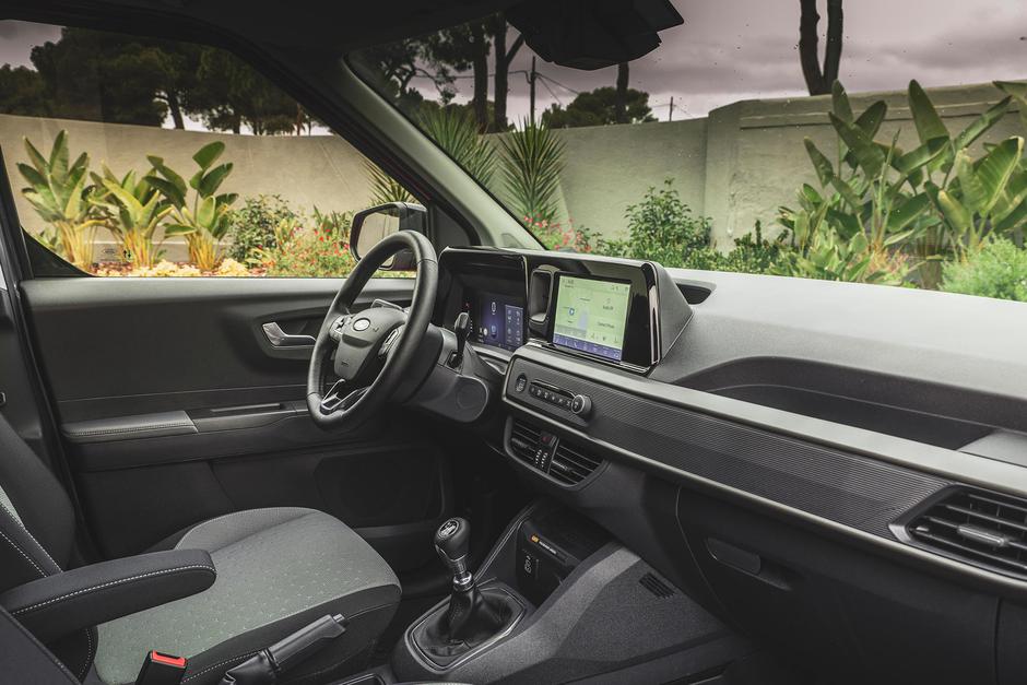 Ford Transit Courier