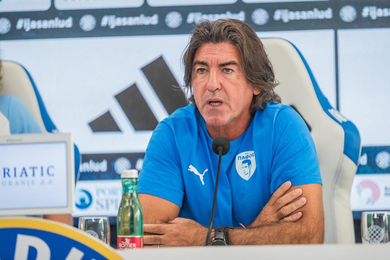 Split: Konferencija za medije nogometnog kluba Pafos FC uoči utakmice s Hajdukom