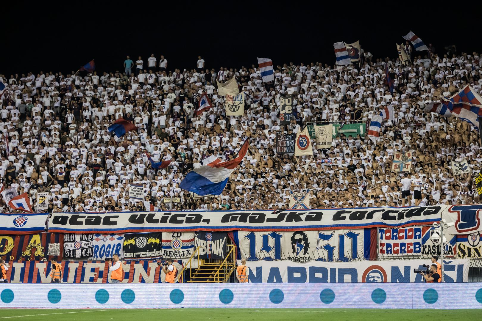 Na Poljudu se večeras skupilo 29.000 gledatelja.