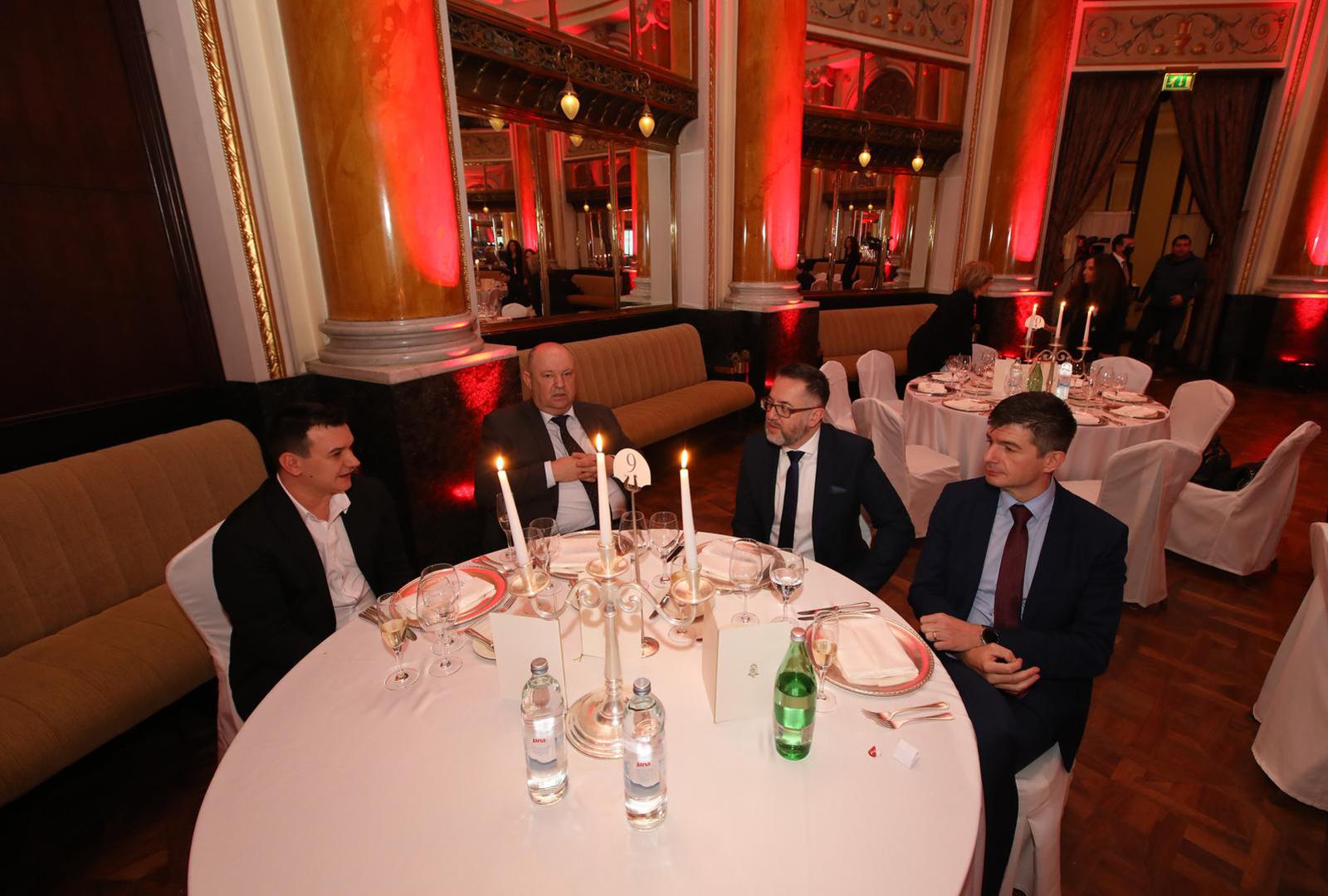 14.12.2021 Zagreb-  U hotelu Esplanade odrzano je proglasenje gospodarstvenika i gospodarskog dogadjaja 2021. godine u izboru Vecernjeg lista. Damir Zoric