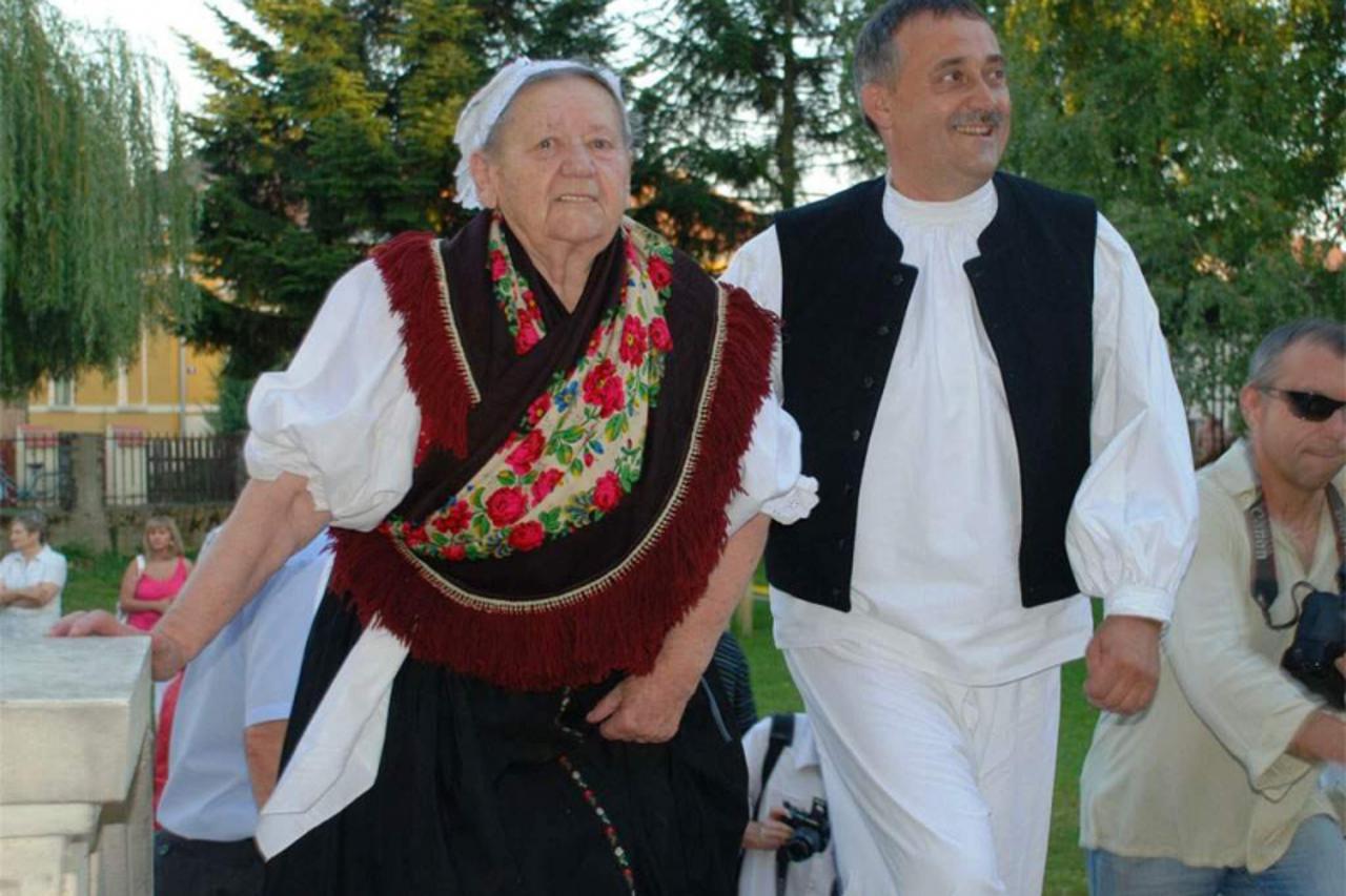 'VARAZDIN/MEDIMURJE-18.05.10. DONJA DUBRAVA-Hrvatska. ElizabetaToplek-Teta Liza i Antun Horvat-Toncek. PHOTO: Mladen Grubic/Vecernji list'