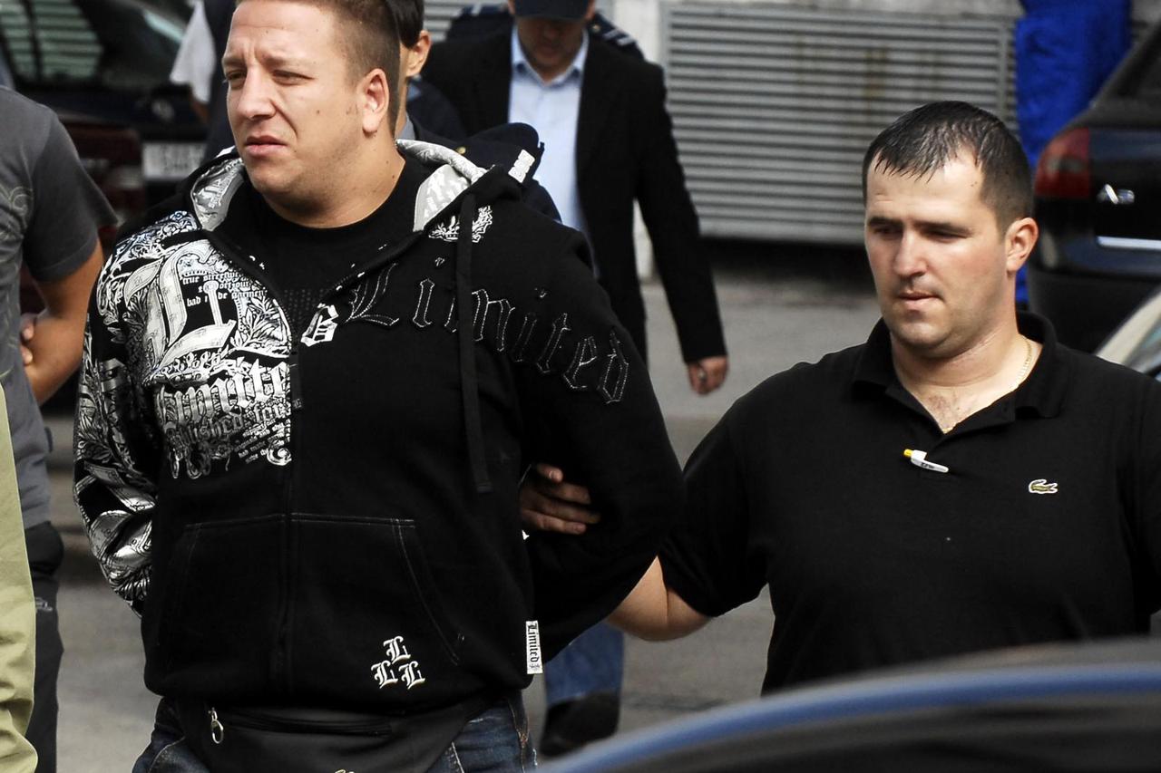 Privođenje Ivana Giljanovića