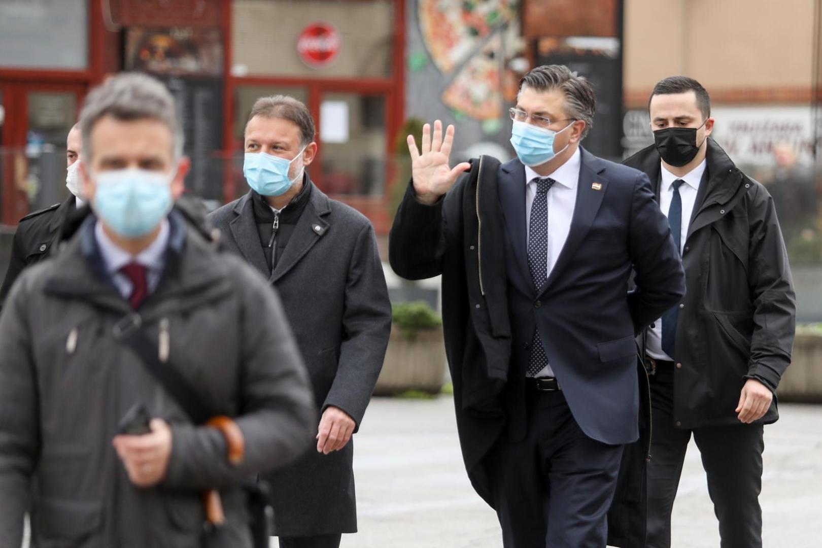 25.12.2020., Zagreb - Zagrebacki nadbiskup, kardinal Josip Bozanic, predvodio je misu svetkovine Rodjenja Gospodinova. Misnom slavlju prisustvovali su Andrej Plenkovic i Gordan Jandrokovic. Photo: Borna Filic/PIXSELL