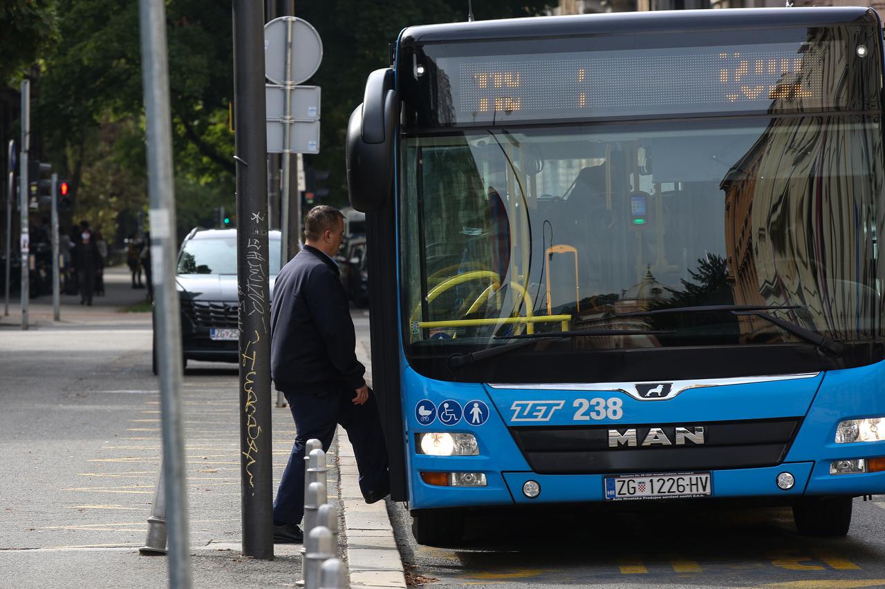 Zagreb: Autobus na liniji 118