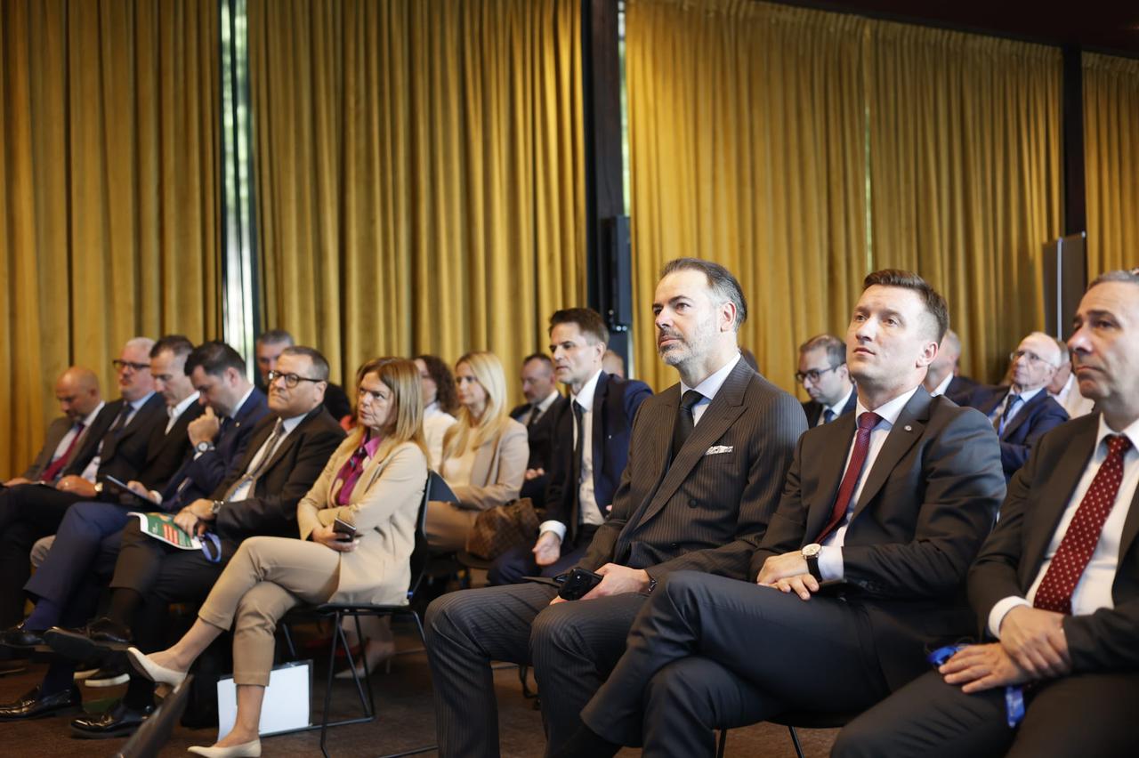 Privredna banka Zagreb