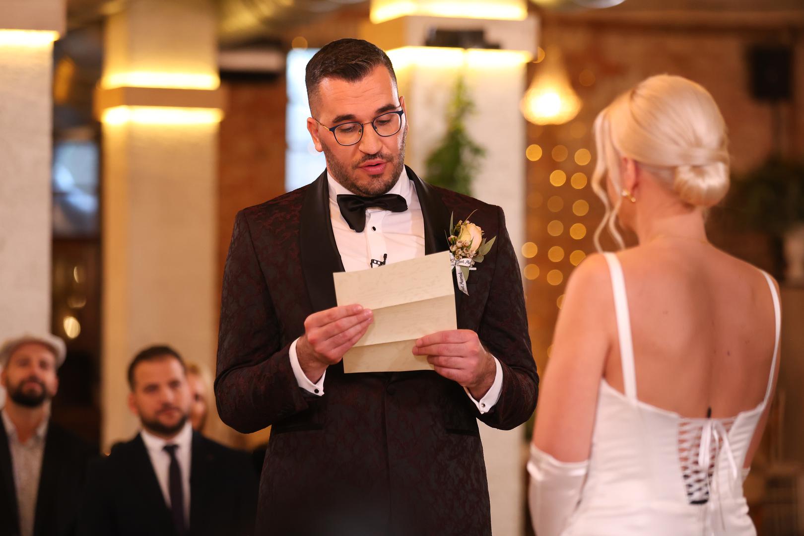 Kristina i Franjo iz RTL-ovog showa "Brak na prvu" odlučili su nakon vjenčanja spavati u istom krevetu za razliku od ostalih parova u ovoj petoj sezoni. 