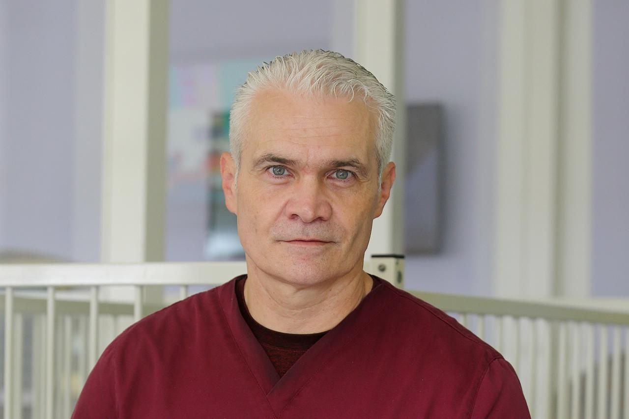 Prof. dr. Davor Plavec, pomoćnik bivšeg ravnatelja