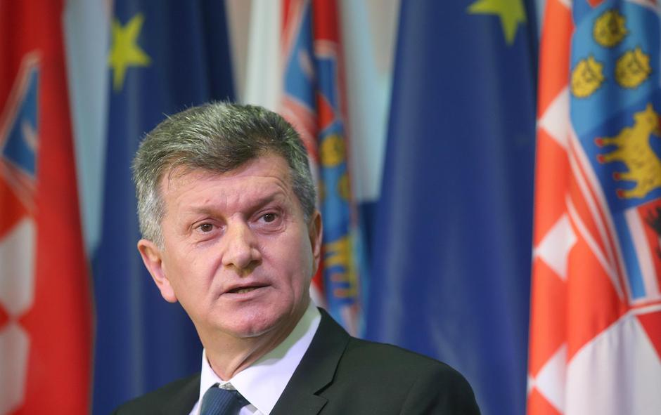milan kujundžić