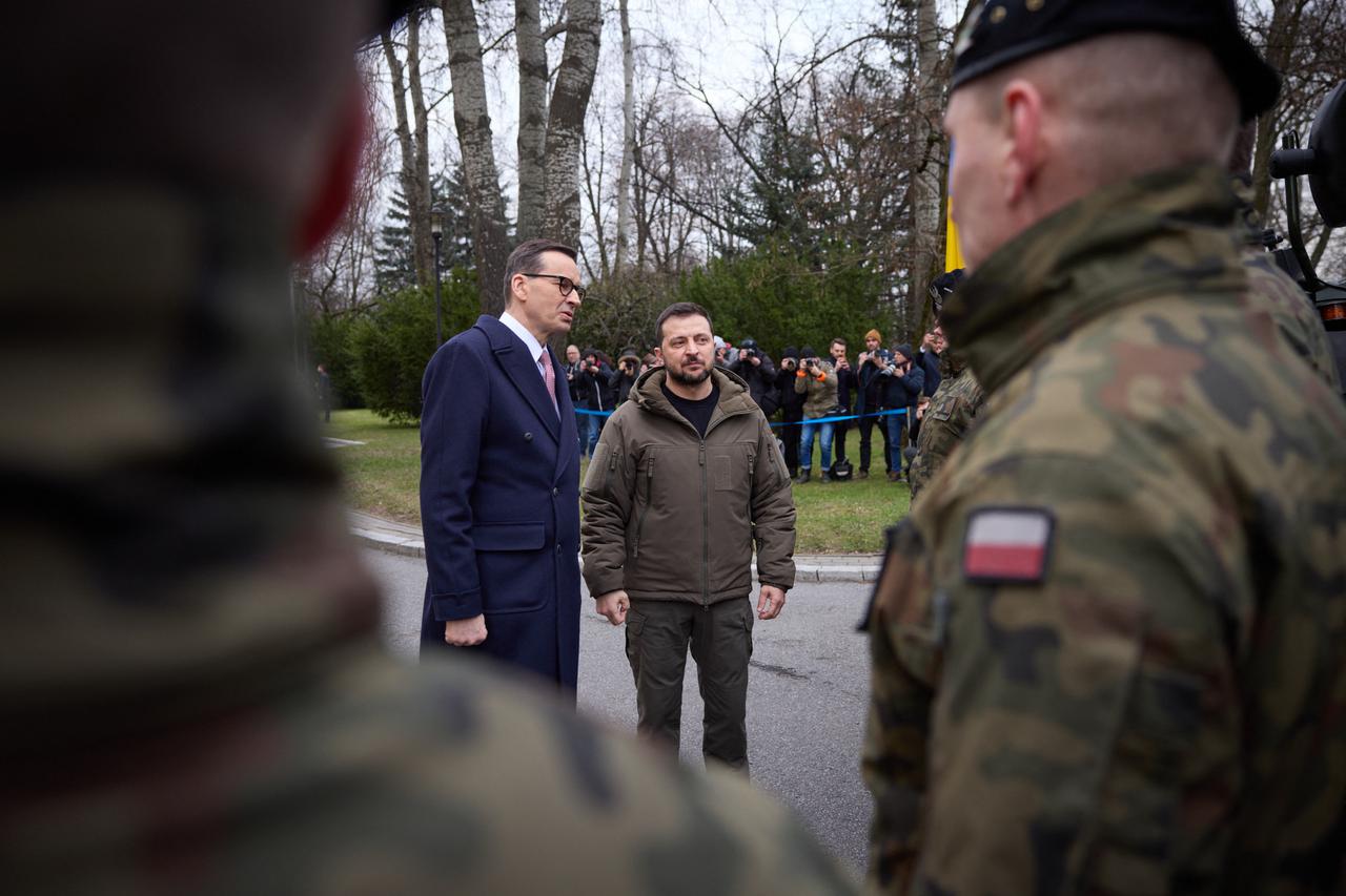 Le président ukrainien Volodymyr Zelensky et sa femme la Première Dame Olena Zelenska dans le cadre de leur visite officielle en République de Pologne