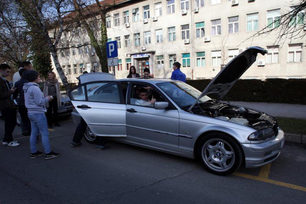 SisaK,BMW