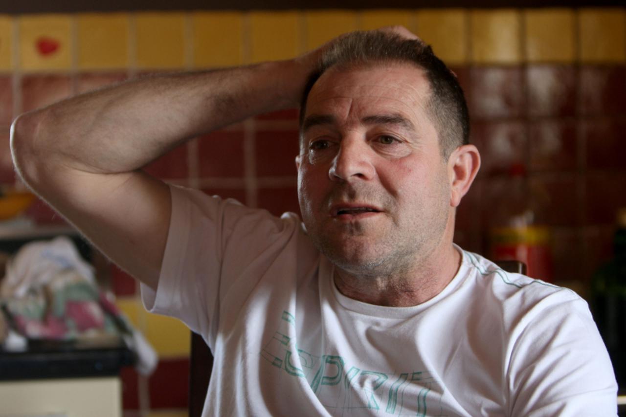 \'09.05.2010.,Zagreb-Josip Marovic otac privedenog BBB-ovca Nikice koji je osumnjicen da je policajcu petardom izbio oko na utakmici u Maksimiru !. 5. Photo: Boris Scitar/PIXSELL\'