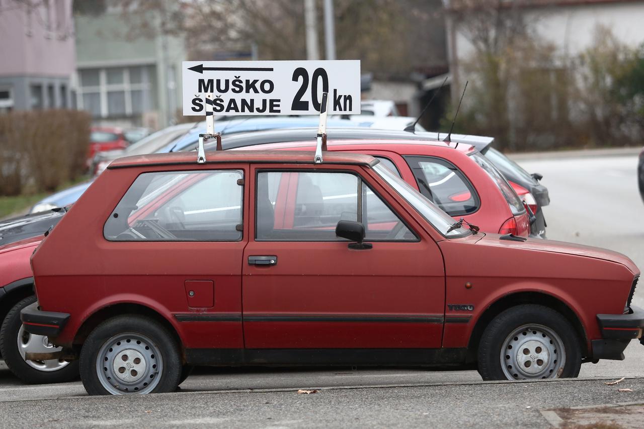 Yugo 45