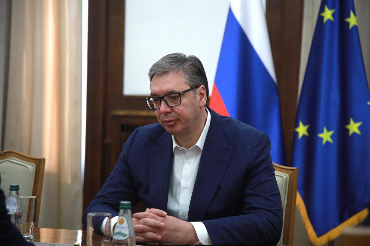 Beograd: Aleksandar Vučić sastao se s veleposlanikom Ruske Federacije Aleksandrom Bocan-Harčenkom