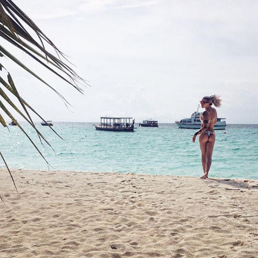 Pojedini britanski mediji idu toliko daleko pa ju prozivaju božicom koja otapa led u Pjongčangu.