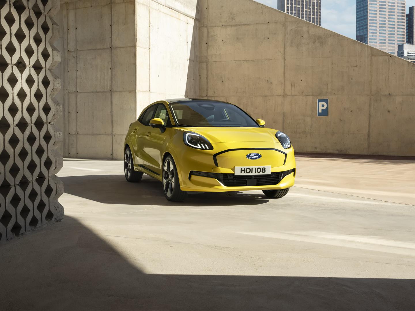 Kao na pokretnoj traci izlaze najave noviteta pokretanih električnom energijom. I nekako nam se čini da svi više nalikuju likovima iz crtića nego stvarnim automobilima, s prednjim maskama zatvorenima zbog aerodinamike.
