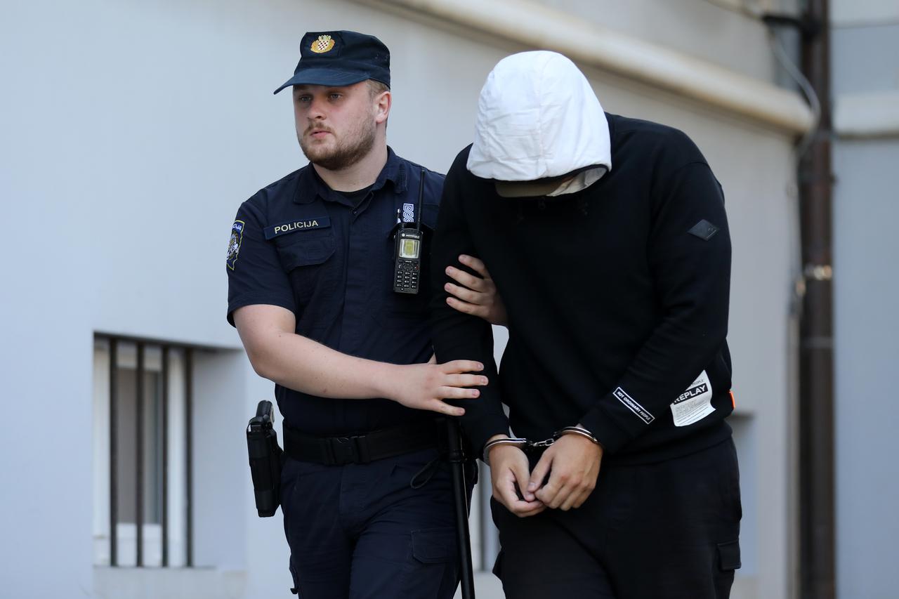 Pula: Privedena još četvorica redara osumnjičena za teško premlaćivanje mladog Slovenca u Poreču