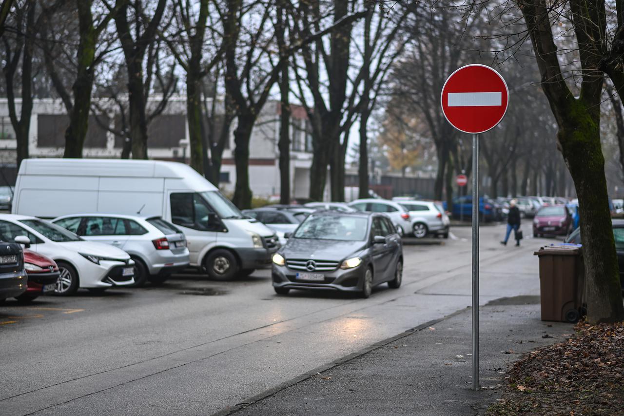 Zagreb: Nova regulacija prometa u n aselju Trnsko