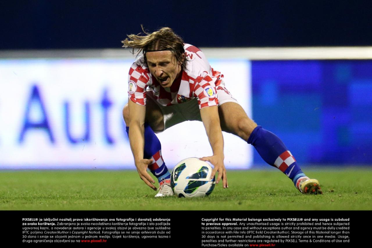 '07.09.2012., stadion u Maksimiru, Zagreb - Kvalifikacije za Svjetsko nogometno prvenstvo 2014., skupina A, Hrvatska - Makedonija. Luka Modric.  Photo: Slavko Midzor/PIXSELL'