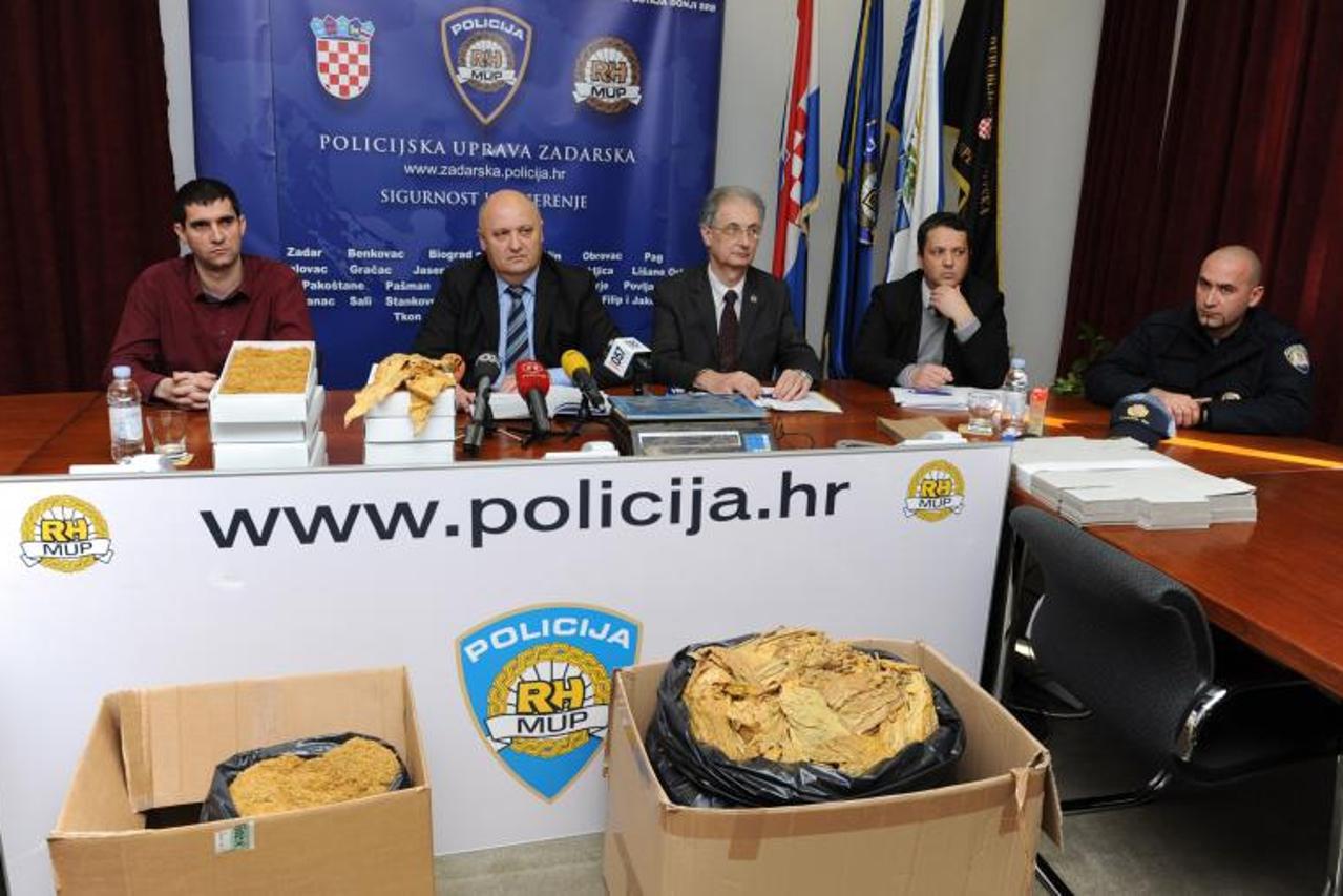 Zadar,zapljena,duhan