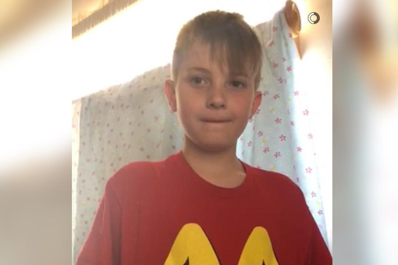 Majka se zbog majice ispričala osoblju škole