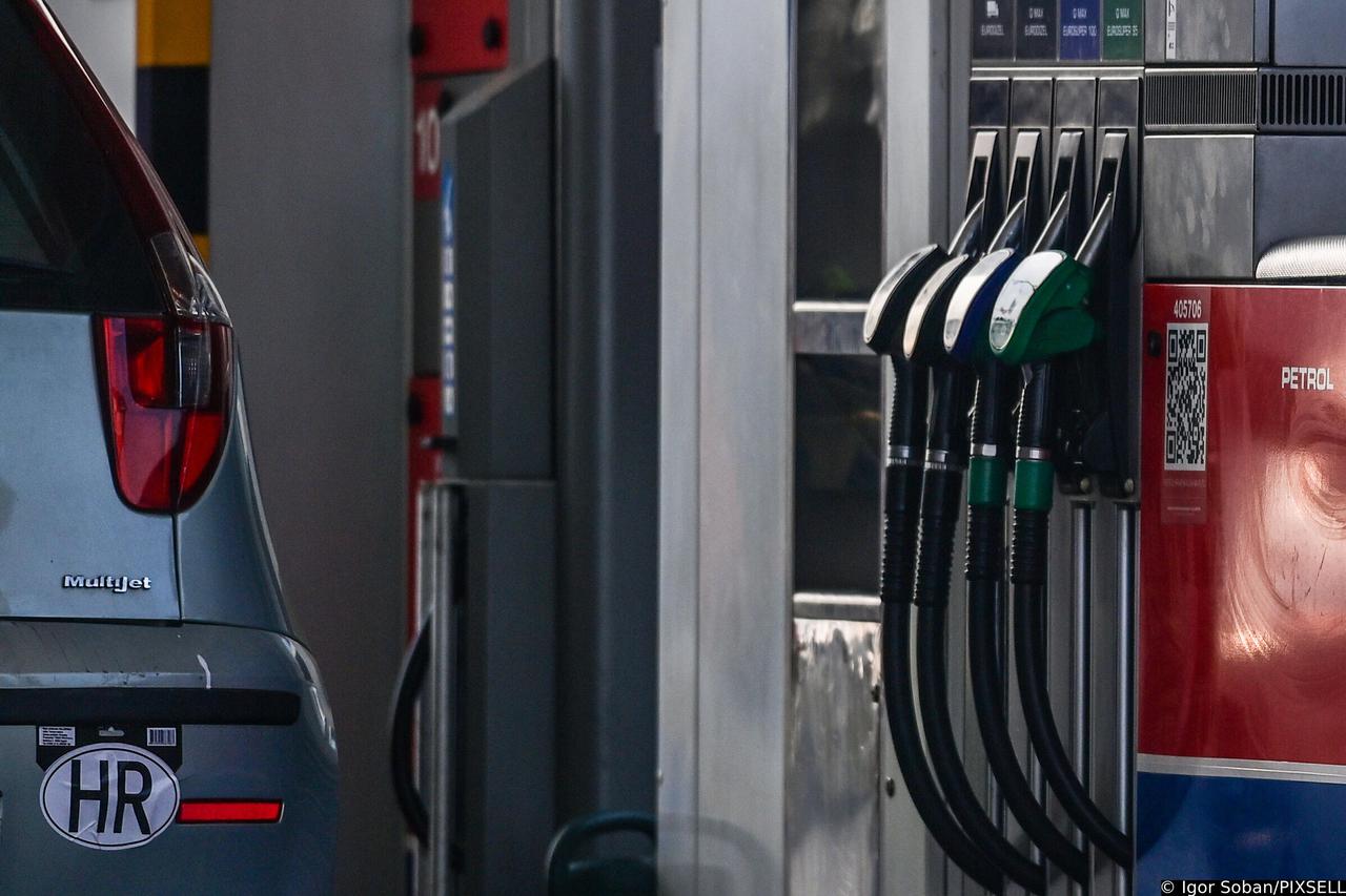 Zagreb: Ponovno poskupljenje goriva za motorna vozila tjera građane na nove načine prijevoza