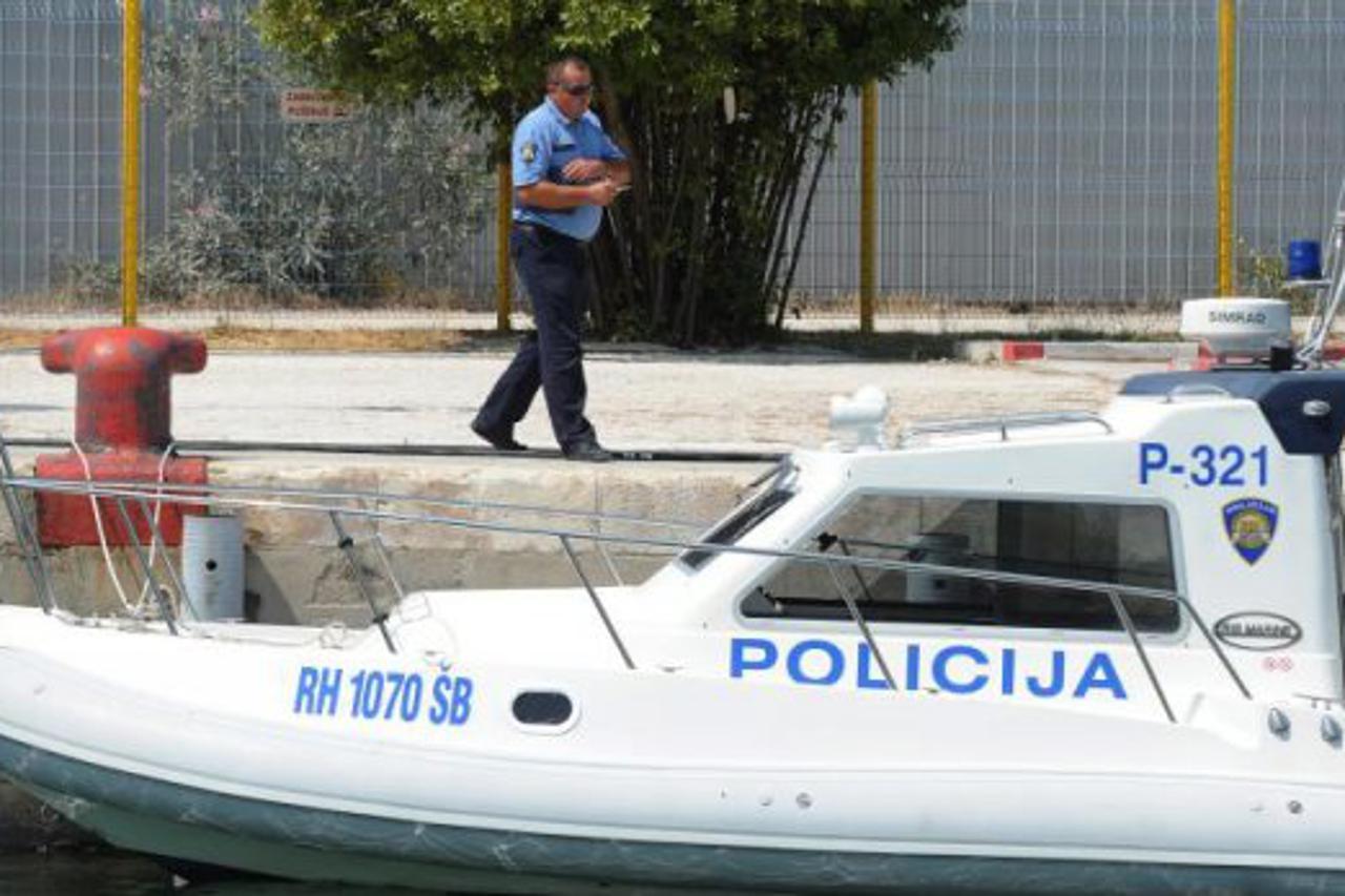 pomorska policija