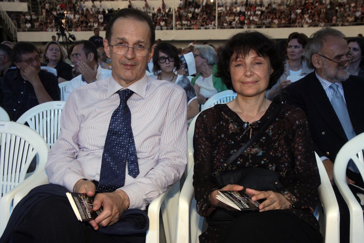 \'08.07.2011., Zagreb - Na SRC Salati odrzan je dobrotvorni koncert, Opera pod zvjezdama, kojem su nazocili brojne osobe iz javnog zivota, Aleksa Bjelis s suprugom .  Photo: Zarko Basic/PIXSELL\'