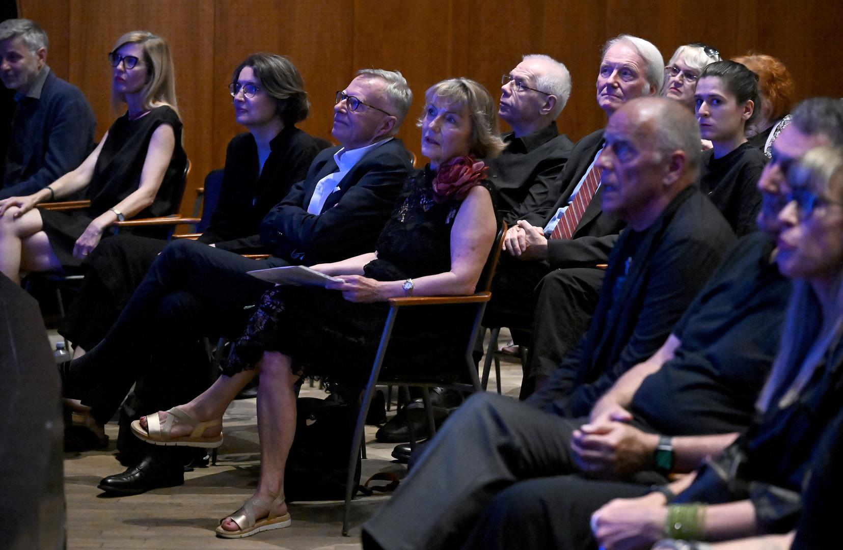 O njenom su životu i djelu govorili Ivica Buljan, Barbara Matejčić, Marija Ott Franolić, Vesna Pusić i Seid Serdarević