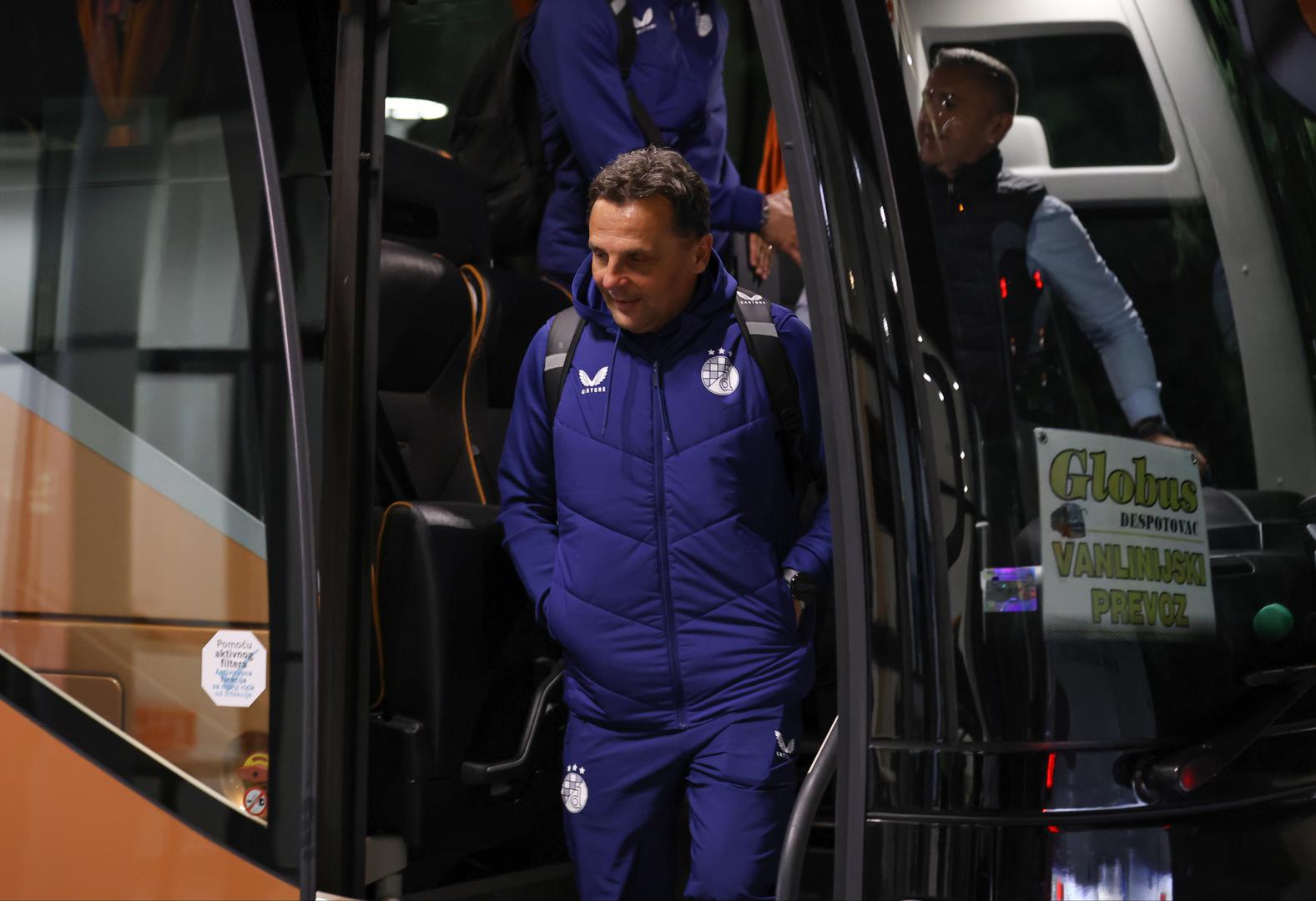 To je prvi put da najtrofejniji hrvatski klub igra u Srbiji još od davne 1997. godine, kada je tadašnja Croatia u prvom pretkolu kvalifikacija poražena od Partizana rezultatom 1:0.