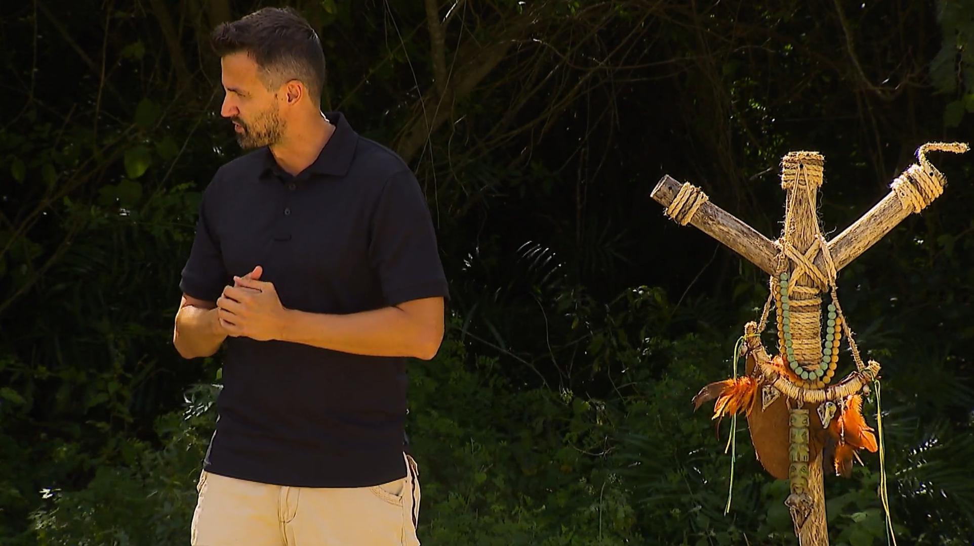 Dan u Survivoru u kojem je svaka pobjeda bila dvostruko vrijedna donio je preokrete, ali i jasne pobjednike. Na vodenom poligonu u bazenu najuspješnija u žutom timu bila je Vanesa, dok je u zelenom pobjeda pripala Čedomiru. 