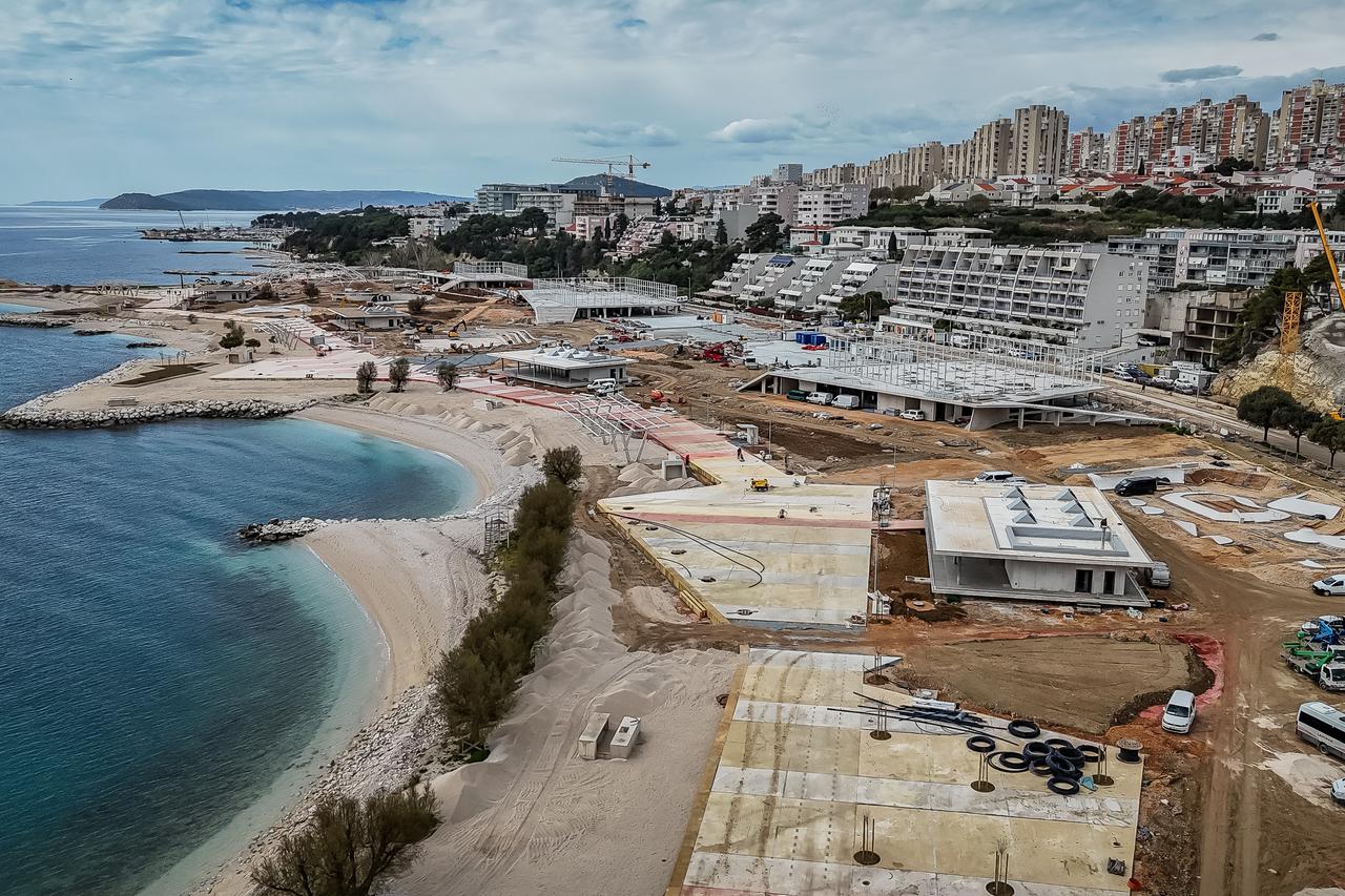 Split: Spaladium arena, ruglo grada pod Marjanom